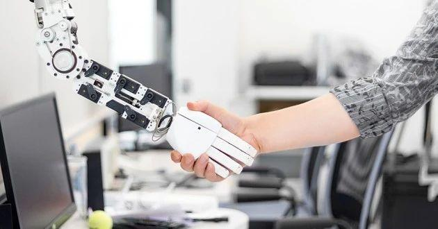 增强智能与人工智能趋向融合，人机协同新时代正在到来