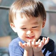 小太阳爱萌萌的个人资料头像