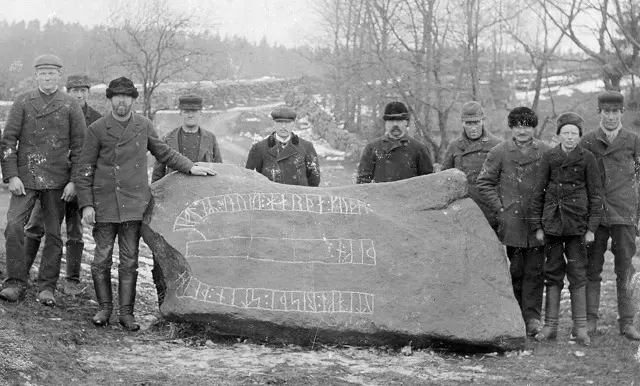 Runic letters encoded in stone, Ballstorp 1900