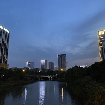 子弈于2020-05-13 19:18发布的图片
