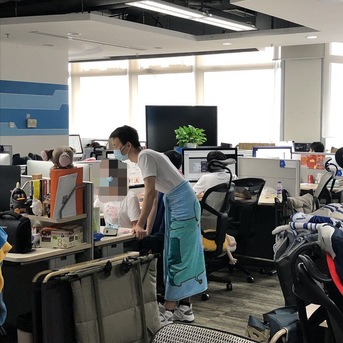 咖啡店看见的那只狗于2020-05-19 14:35发布的图片