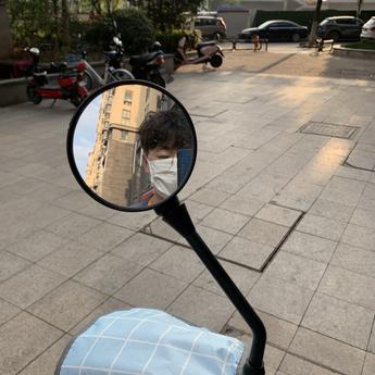 树洞robot于2020-05-24 23:30发布的图片