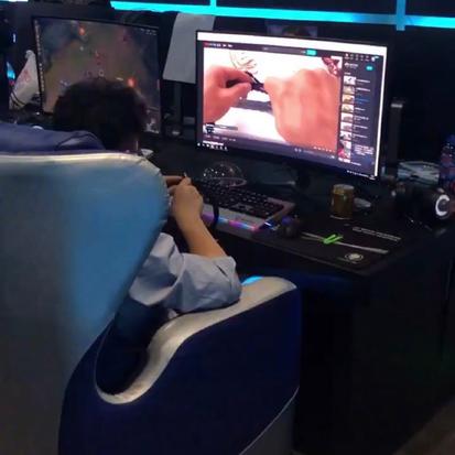 娱乐小编于2020-06-08 11:25发布的图片