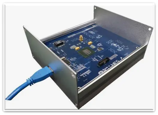 超高速率真随机数发生器