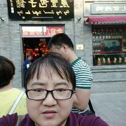 卖女孩的小火柴君的个人资料头像