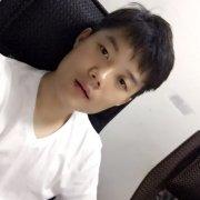 曾经蜡笔没有芯的个人资料头像