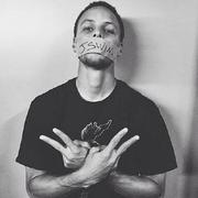 Passbys的个人资料头像