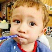 ZA侯庄博不想说话的个人资料头像