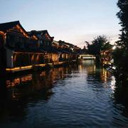 undefined的个人资料头像