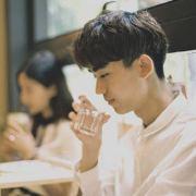 冬飏阿的个人资料头像