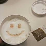 超越自己不想说话的个人资料头像