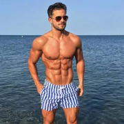 清_晨的个人资料头像