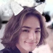 九尾猫在路上的个人资料头像