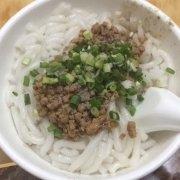 枪手爱吃老鼠粄的个人资料头像
