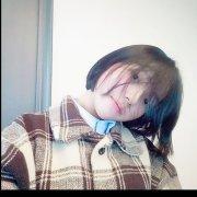 三年七年的个人资料头像