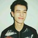 undefined的个人资料头像