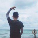 我在荷花池旁的个人资料头像