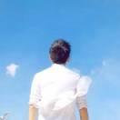 白衣蓝天的个人资料头像