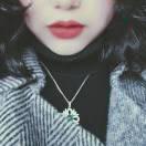 何如的个人资料头像