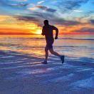 颖嘲弄上嘴角的个人资料头像