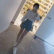 减肥路上的猪猪女孩的个人资料头像