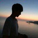 并亲了你一下胖子的个人资料头像