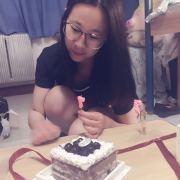 啷个一儿浪的个人资料头像